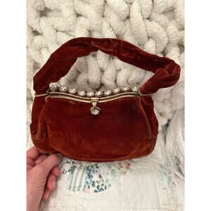 VINTAGE OUTSTANDING JOLLES ORIGINAL BURGUNDY VELVET JEWELED FRAME BAG -